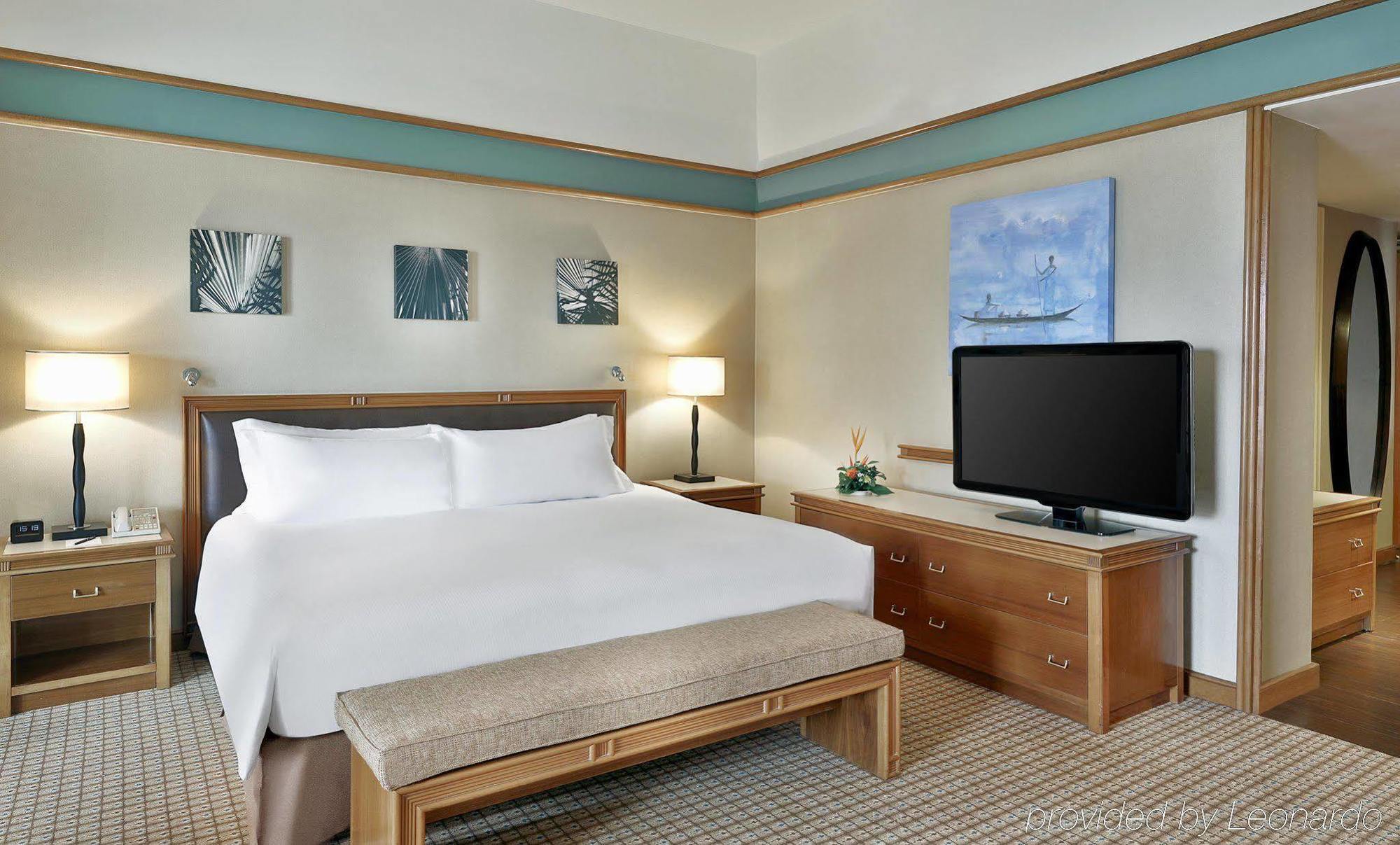 ฮิลตัน ยาอุนเด Hotel ภายนอก รูปภาพ